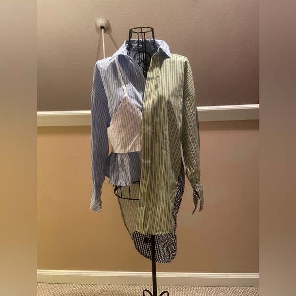 Abstract Pattern High Low Long Sleeve Top - Picture 1 of 5